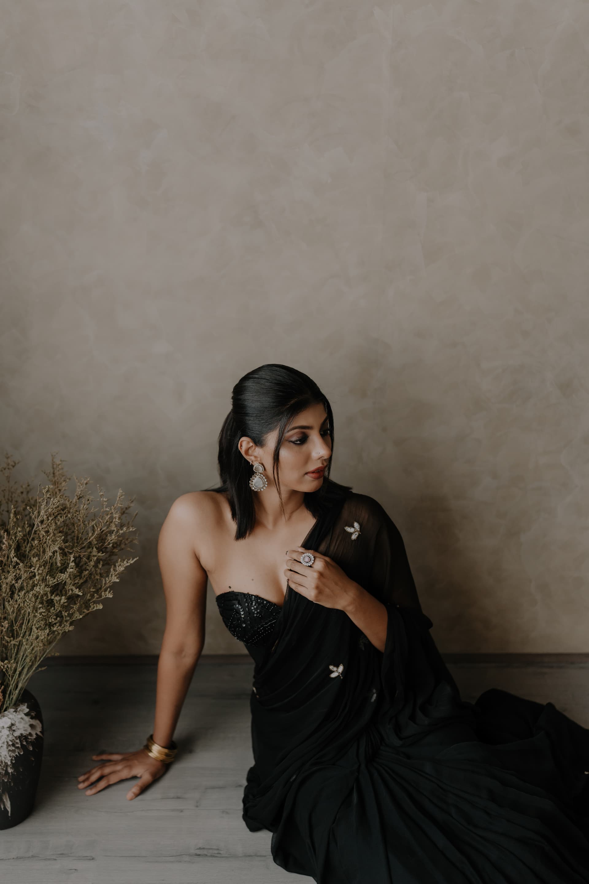 What to Wear to a Bangalore Garden Wedding: Cocktail & Fusion Outfits